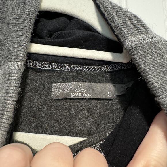 Prana Lucia Gray Funnel Neck Sweater Wool Blend Size Small - Picture 5 of 6